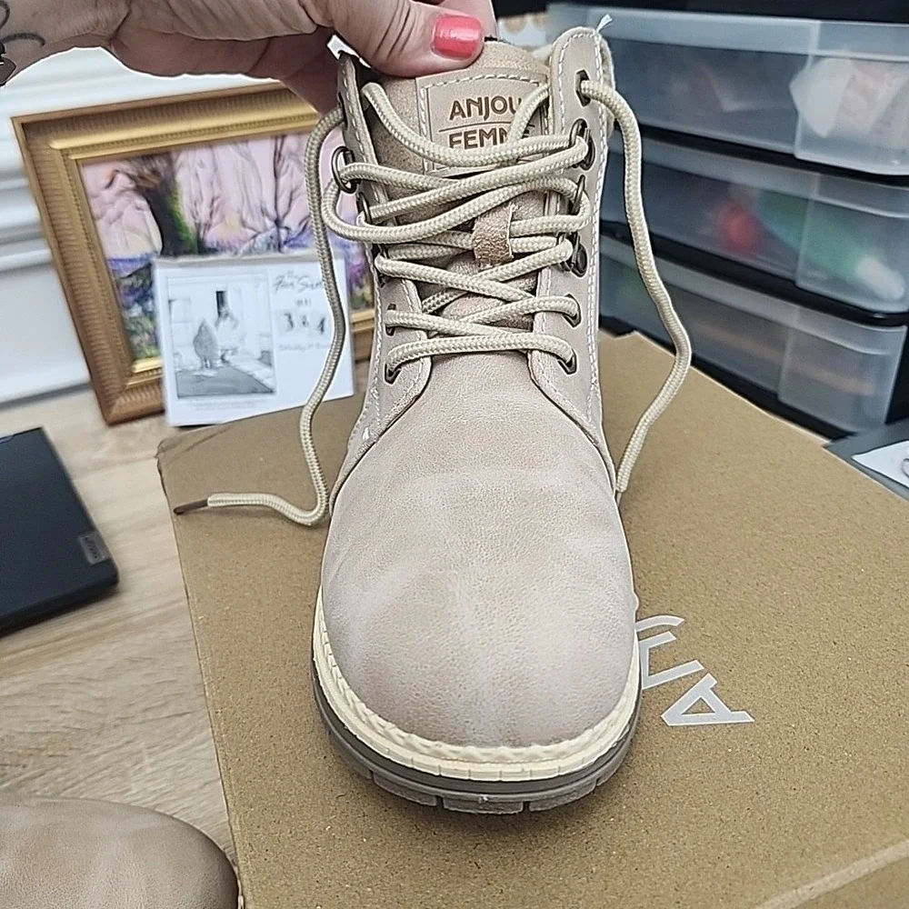 Anjou Femme Beige Lace-Up Ankle Boots Women's‎ Size 7.5 Plaid Collar Work Hiking